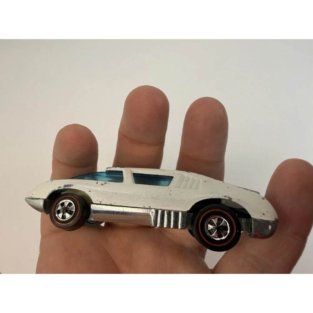Mattel Redline Hot Wheels Pit Crew Car White Vintage No Decals